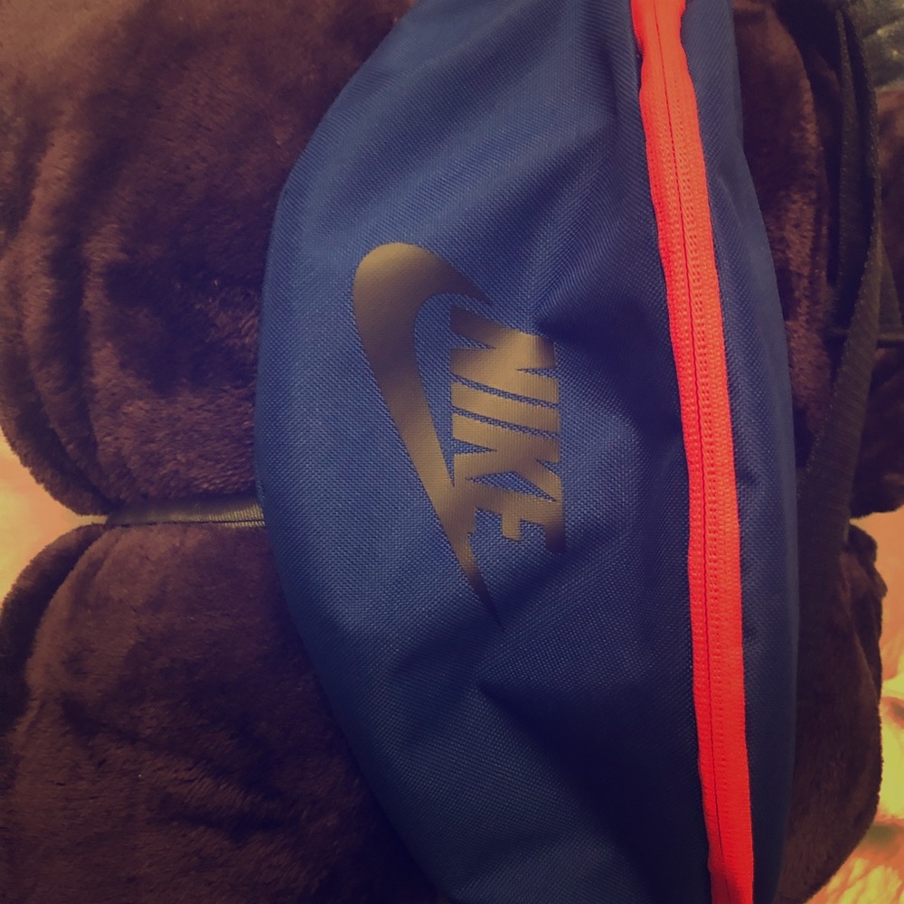 Fanny pack